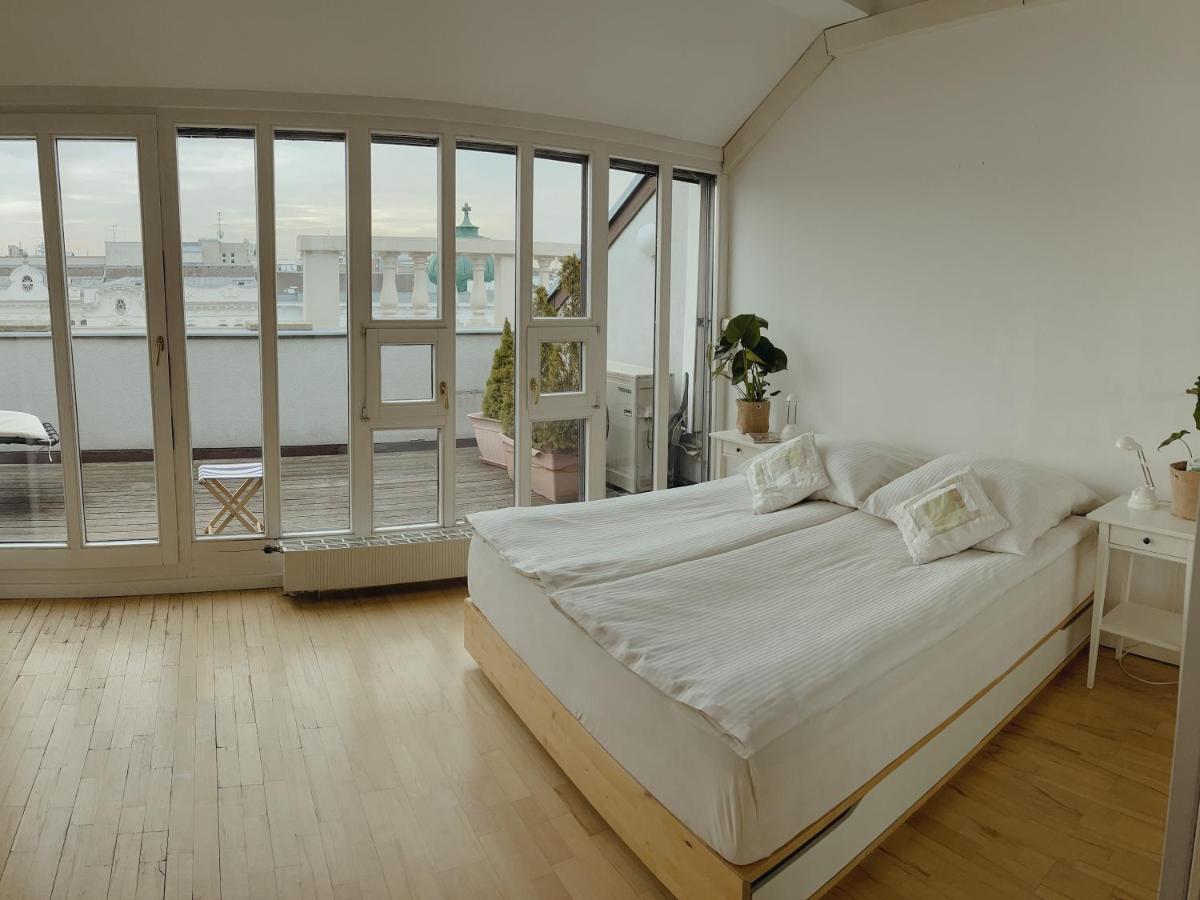 Luxury 150M2 Suite In Most Desirable Area Of Historic Central Vídeň Exteriér fotografie