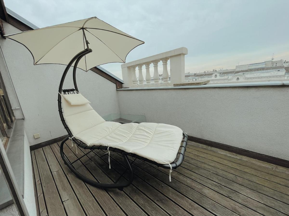 Luxury 150M2 Suite In Most Desirable Area Of Historic Central Vídeň Exteriér fotografie